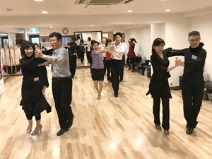 川口の社交ダンスサークル